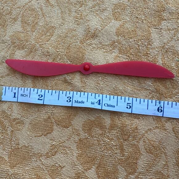TWA Red Propellor Swizzle Stir Stick - Picture 2 of 2